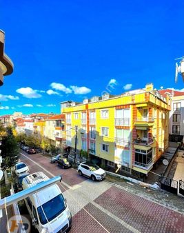 Avcılar Kaymakamlığa Belediyeye Yürüme Mesafesinde Deprem Sonrası Satılık Ara Kat Daire