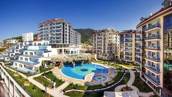 Alanya Cikcilli 2+1 115m2 Eşyasız Full Aktiviteli Kompleks İçerisinde Daire