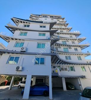 Girne Merkez'de Full Deniz Manzaralı, Full Eşyalı Türk Malı Satılık 3+1 Dubleks Daire !!