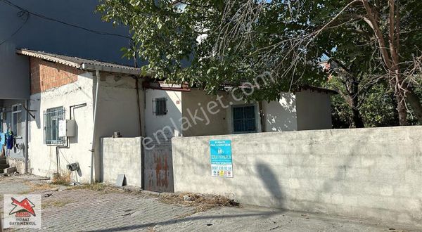 Taşoluk Kayamakamlık Arkası Satlık Gecekondu