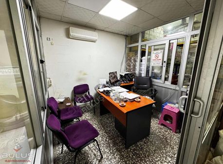 Kocavezirde Yakın Çarşıda Çift İşyeri 4 Adet Daire Komple Satılk