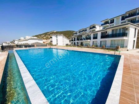 Didim Akbük Deniz Manzaralı Site İçerisinde Özel Bahçeli 2+1 Daire