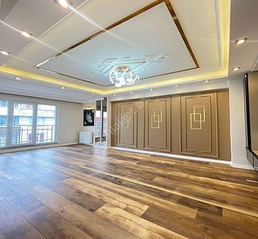 Merkezi Konumda İçi Full Dekorlu Balkonlu 2+1 Satılık Ara Kat Daire