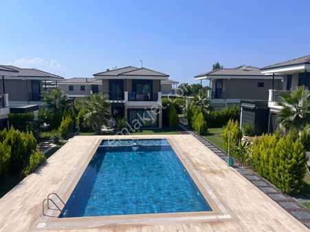 ++bıg Group** Aydın Kuşadası Davutlar Denize Yakın Satılık Villa