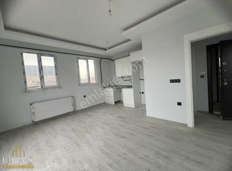 Ulaş Emlak'tan Şirinevler Mah.de Satılık Sıfır Daireler