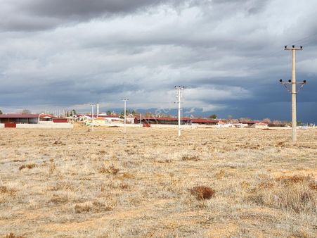 Afyon Evciler Ana Asfalt Cephe 3420 M2 Tarla Ev Yapılır