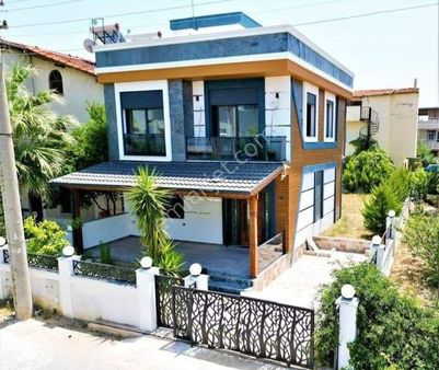 Master Emlak Tan Satılık İzmir Seferihisar Bengilerde Satılık 3+1yazlık