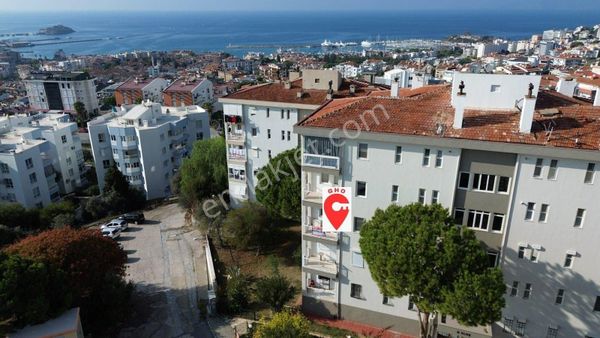 Kuşadası Ege Mahallesinde Deniz Manzaralı Satılık Daire