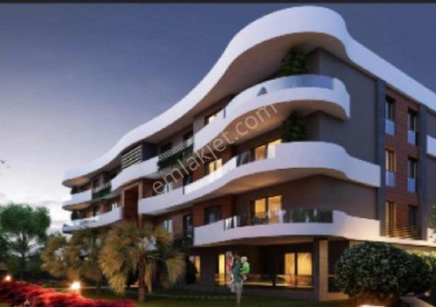 Kuşadası'nda Havuzlu Ve Güvenlikli Sitede Sıfır 2+1 Daire