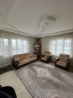 Konak Mahallesi 2+1 Yıkım Kararı Yok Bakımlı Daire