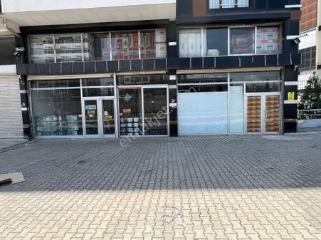 Four Land'den 75 Urfa Yolu Kavşağında 3 Katlı Satılık Dükkan