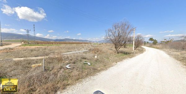 Korkuteli Bozova Mah 515 M2 Bahçe Harika Konum !!!