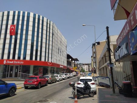 Satılık 2 Katlı Müstakil Teraslı Komple Bina Anadolu Ana Cadde Yanı Çiğli Belediye Karşısın Da