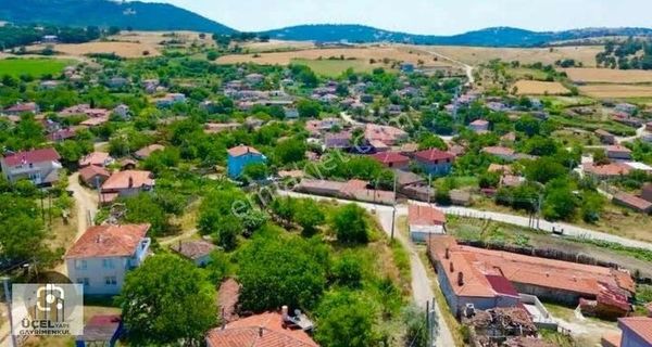 Kırklareli Kofçaz'da İlçe Merkezine 5 Dk Mesafede 641 M2 Tarla