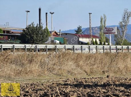 İzmir Çanakkale Karayoluna 150 Mt Cephesi Olan Fırsat Tarla