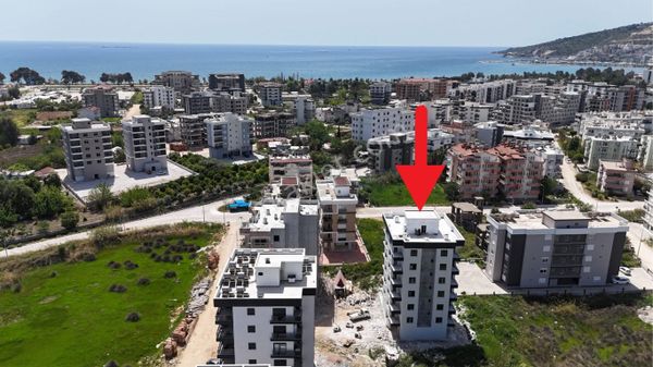 Hastane Arkasında Site İçi 1+1 Lüks Satılık 6.kat Daire