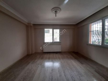 Adressten Kanarya'da Satılık 50 M2 Ön Cephe 1+1 Yüksekgiriş