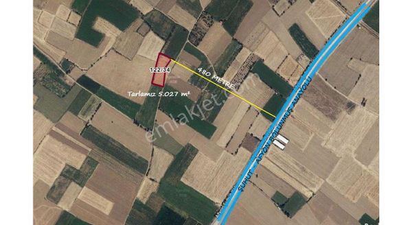 İlbey // Şuhut İstiklal Mah. Afyon Ana Yoluna Yakın 5.027 M² Tarla