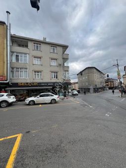 Satılık Dükkan Harika Konumda Gölet Girişi