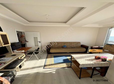 Avcılar Ambarlı Kapalı Semt Pazarının Yanında 3+1 Çift Balkon Full Deniz Manzaralı Fırsat Satılık