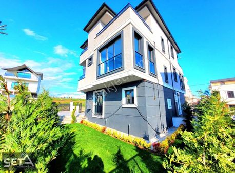 ▃▅▇seta Grup▇▅▃ Deniz Manzaralı 4+1 İskanlı Geniş Bahçeli Yazlık