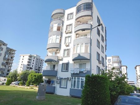 Karaağaç Konarlı Mahallesinde Güney Deniz Sitesinde Ara Kat Temiz Satılık Daire