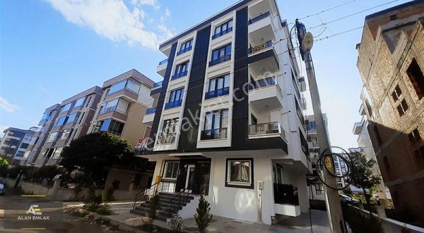 Alan Emlak ;deniz Man.,1 Milyon Kredili,sıfır Satılık 1+1 Daire