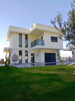 ++bıg Group** Aydın Davutlar Kuşadası Satılık Villa