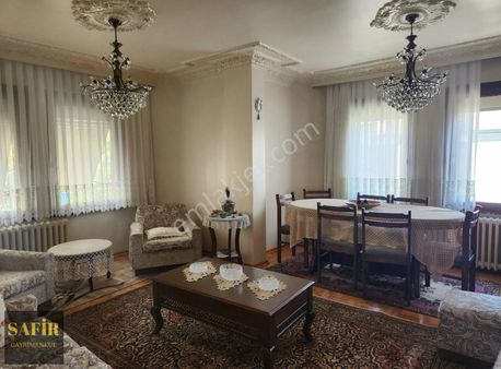 Bahçelievler Hareket Ordusu Sokakta 3+1 Kentsel Dönüşüme Uygun