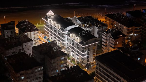 Alanya Merkez 3+1 155m2 Ultra Lüks Full Aktiviteli Kral Dairesi Satılık !