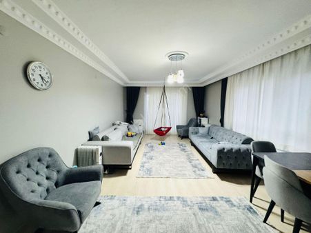 Duralialıç'da Asansörlü Full Yapılı 4+1 Satılık Dubleks Daire !!!