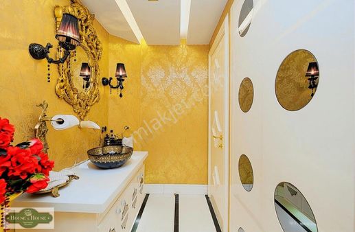 Ömür Sitesinde 5+1 250m Satılık Ultra Lüks Dubleks Daire