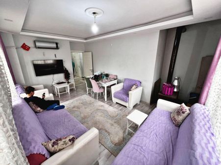 *erenköy Mahallesi'nde Konforlu Ve Şık Daire*