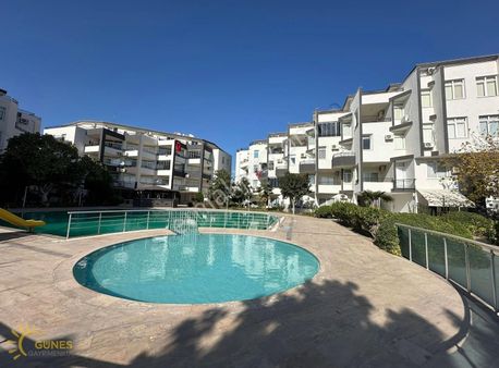 Efeler Mahallesinde Site İçerisinde 2+1 Dubleks Daire