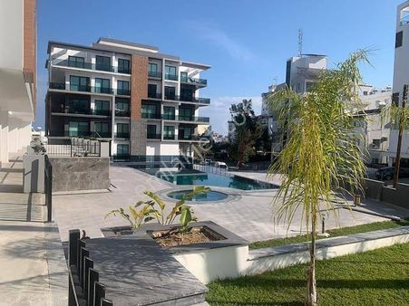 Girne Merkez'de Ardem Avangart'da Satılık Full Eşyalı 1+1 Daire !!