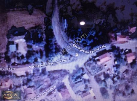 Köyiçi İmarlı İkiye Bölünebilir Ayçadan Satılık 2115 M2 Arsa