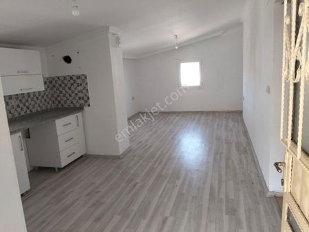 Pazarteri Mah Karapınarda Kiralık Yüksek Çatı 2+1 Daire