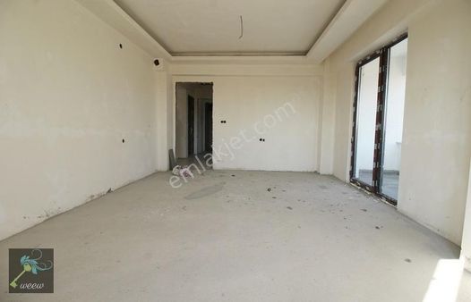 Havuzlarda Satılık '2+1 115.m2' Site İçinde Sıfır Daire