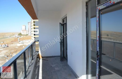 Fırsat! Yapracıkta Site İçerisinde Sıfır Katta 2+1 Daire