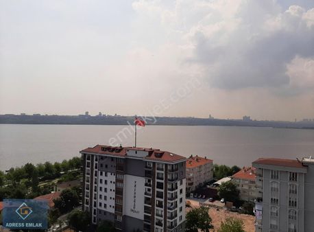 Fatih Mah. Satılık Muhteşem Göl Manzaralı 3 +1 Sıfır 130m2 Daire