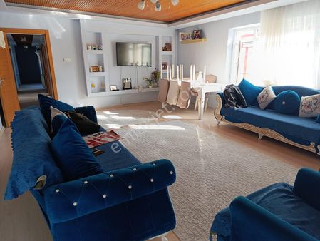 Uğurmumcu Mahallesinde Hakanlar İnşaattan 100m2 2+1 Çatı Katı Daire