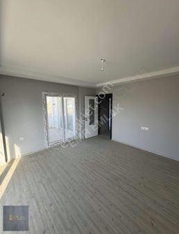 Emr'den Osmangazi'de 2+1 Cadde Üstü Satılık İslanlı Lüks Daire