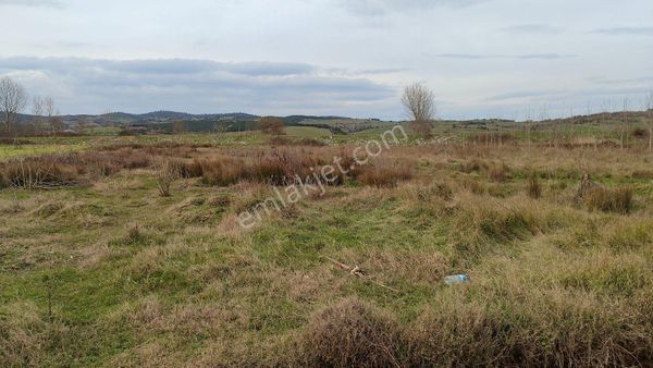 Satılık Tarla Biga'da 640 M² Müstakil Tapu