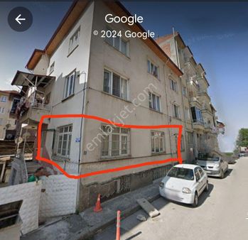 Esnaf Emlak'tan/albayrak Fırını Civarı/3+1 Satılık Daire