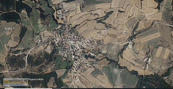 Uzunköprü Gazimehmet Te Hayrabolu Asfaltına Yakın Tarla