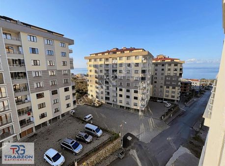 Trabzon Arsin'de Satılık 2+1 Ferah Çok Uygun Fiyata Fırsat Daire