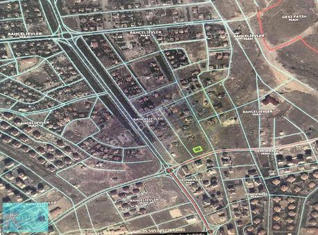 Mimarsinan Bahceli Evlerde Villa Parseli