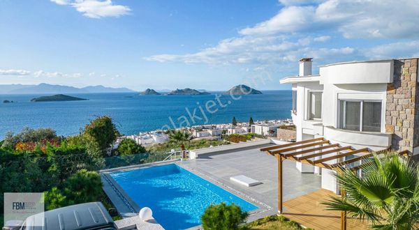 1 Dönüm İçerisinde, Muhteşem Deniz Manzaralı, 5+2 Müstakil Villa