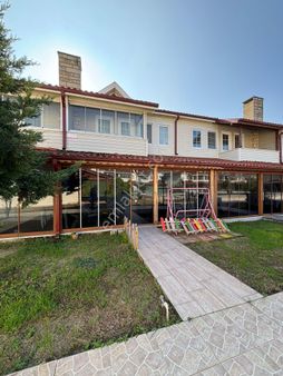 Feza Kent Sitesinde Ortak Havuz Müstakil Bahçe Satılık Dubleks Villa