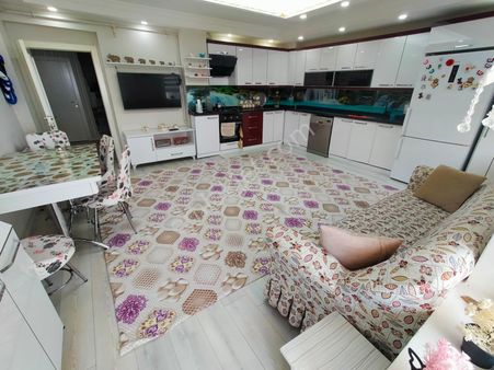 Duralialıç'ta Çift Girişli Full Yapılı Asansörlü 4+2 Satılık Dubleks !!